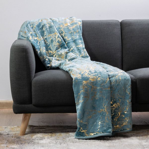 1000244773 Throws & Plush Blankets